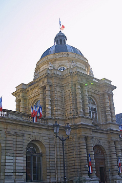La façade et le dôme du Palais du Luxembourg